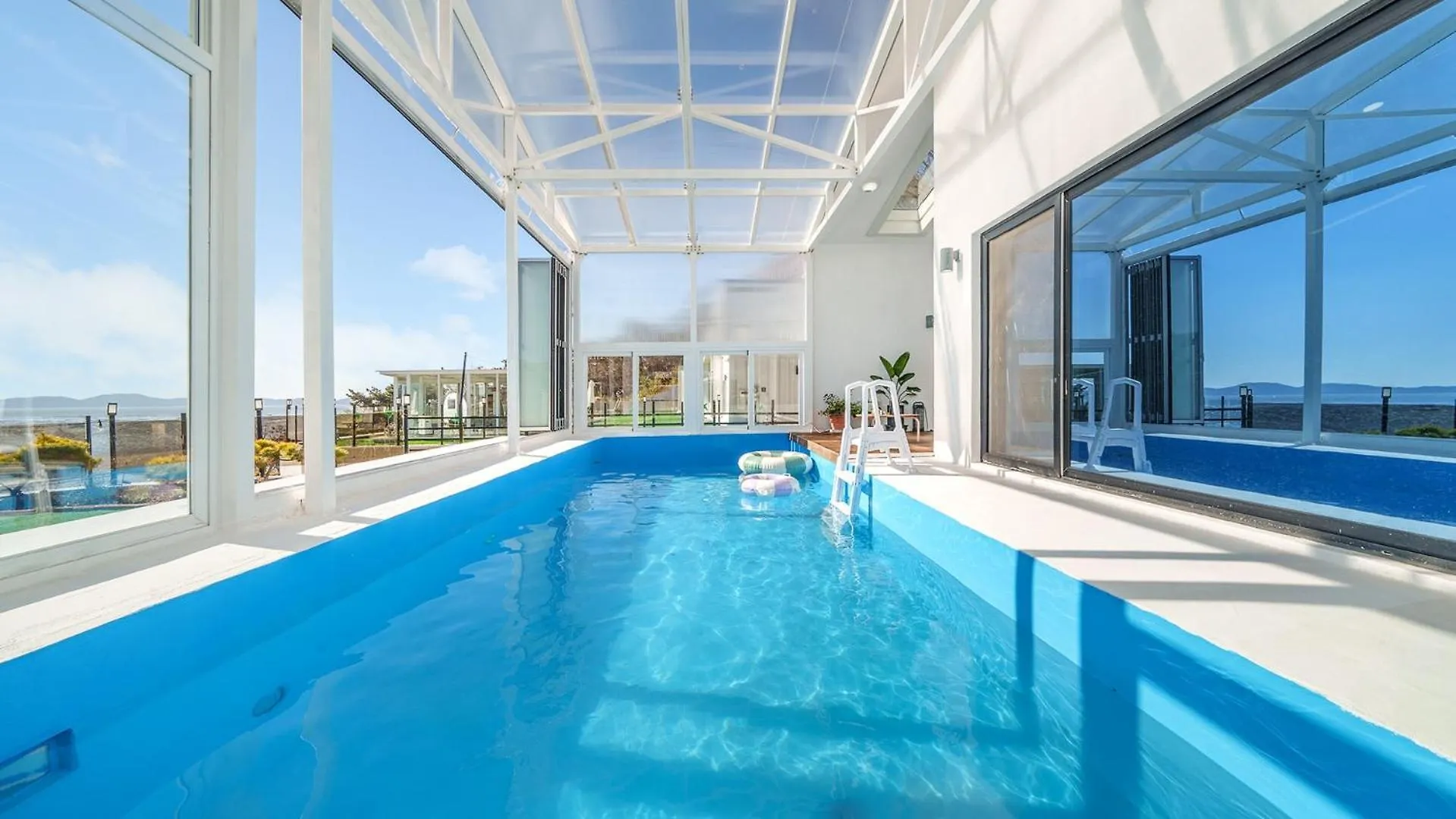 Ganghwado Narangstay Poolvilla Pension インチョン広域市 0*,