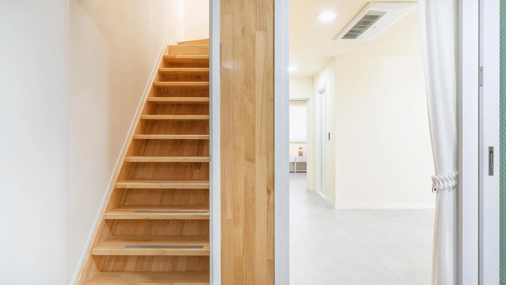 Ganghwado Narangstay Poolvilla Pension Incheon 0*,  South Korea