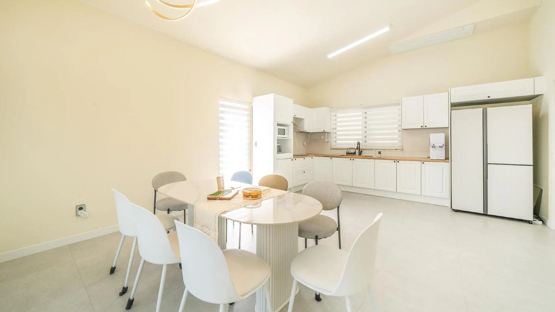 Ganghwado Narangstay Poolvilla Pension Incheon Holiday home