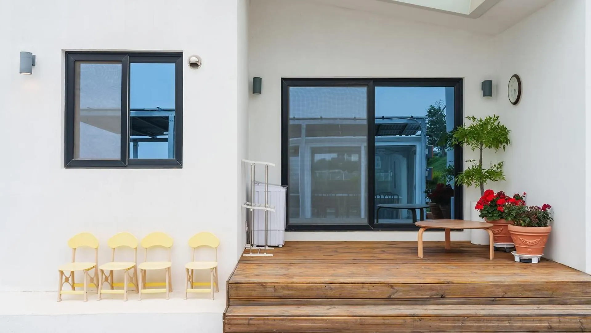 Ganghwado Narangstay Poolvilla Pension Incheon Rumah liburan